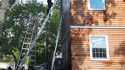 Cleaning cedar house on tight property lines in Greenwich, CT